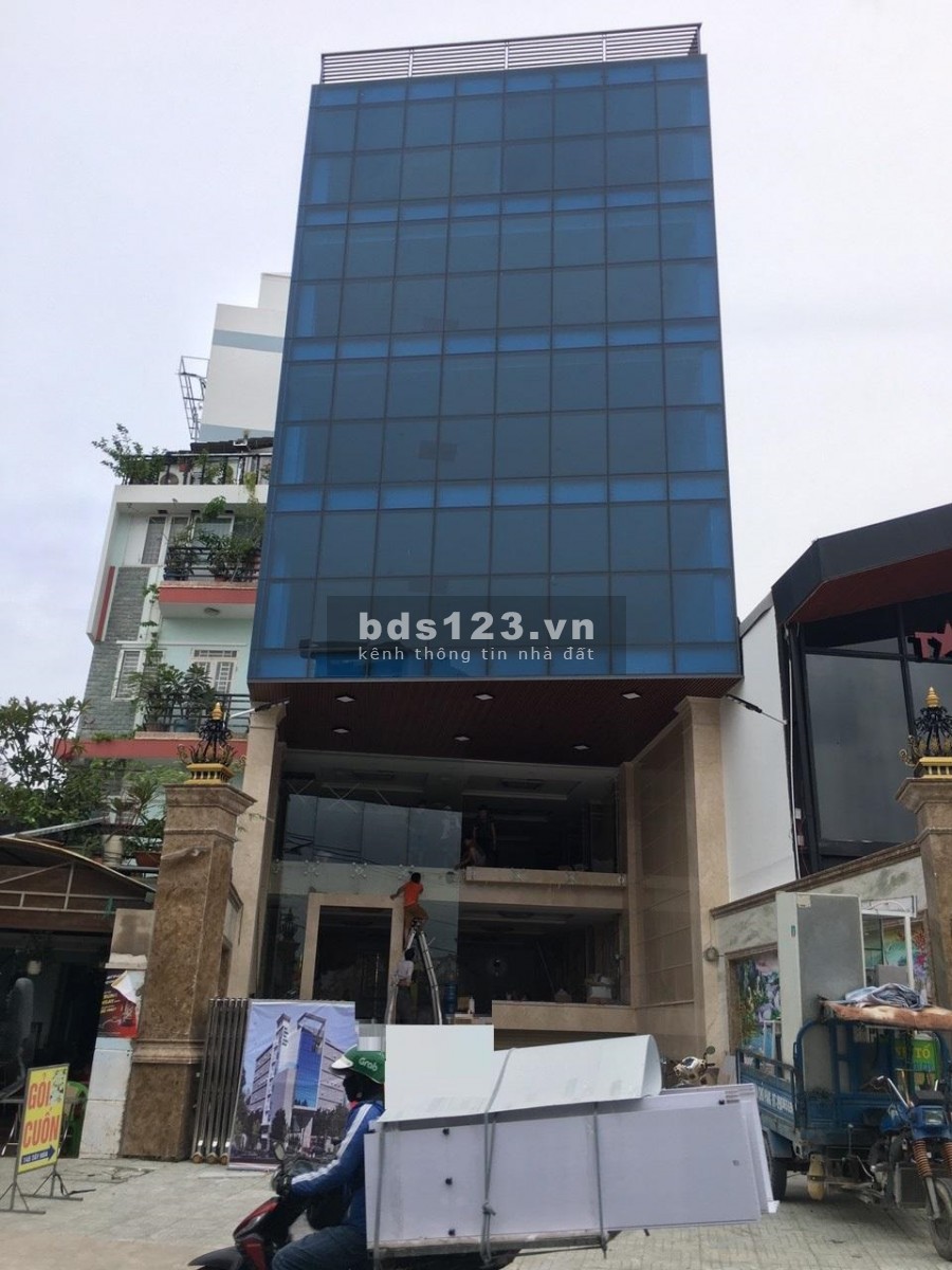Mặt Tiền View đẹp trống suốt 5 x 24, 4 lầu, Thành Thái