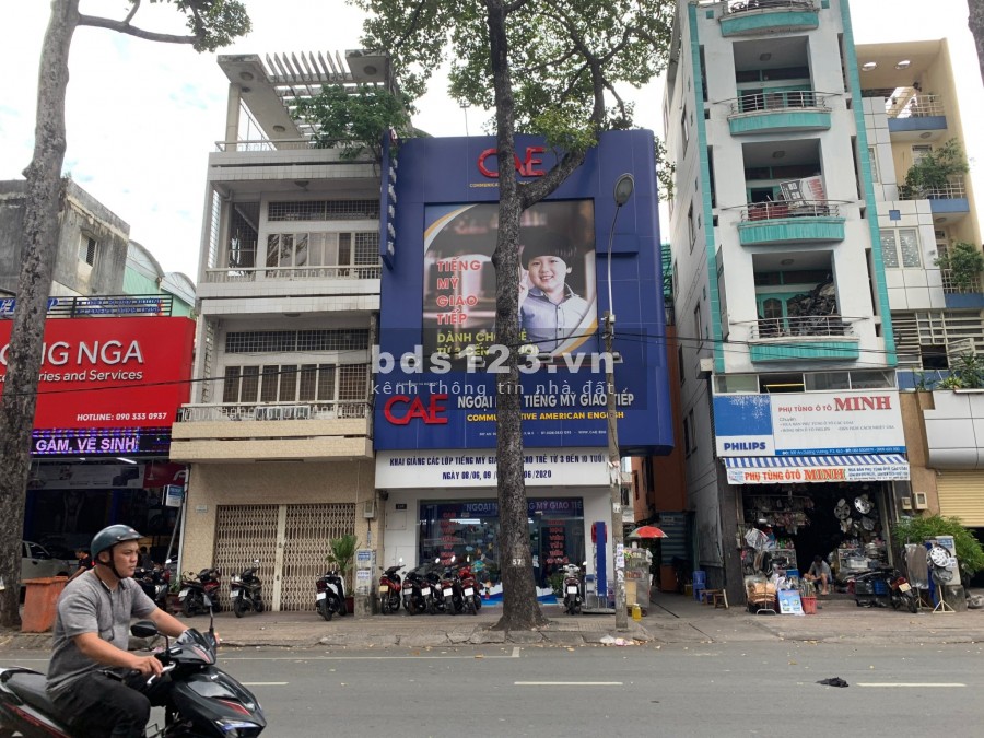 Nhà cho thuê - đường An Dương Vương Q5 (8X20M) trệt 3 lầu