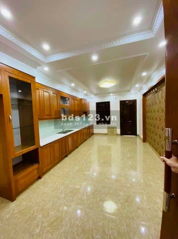 Bán nhà mặt phố Đào Duy Anh, Đông Nam Cường, 72m2, mt 4m, 4 tầng, giá tốt