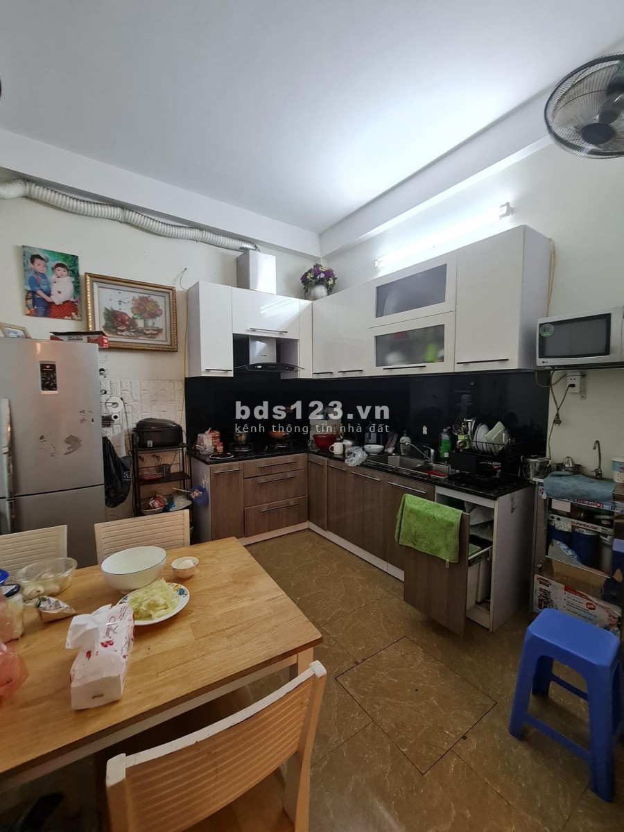 1 tỷ 4, Văn Hương, phân lô, 20m ô tô, 4 tầng, 18m2, sổ đỏ. LH 0975823216