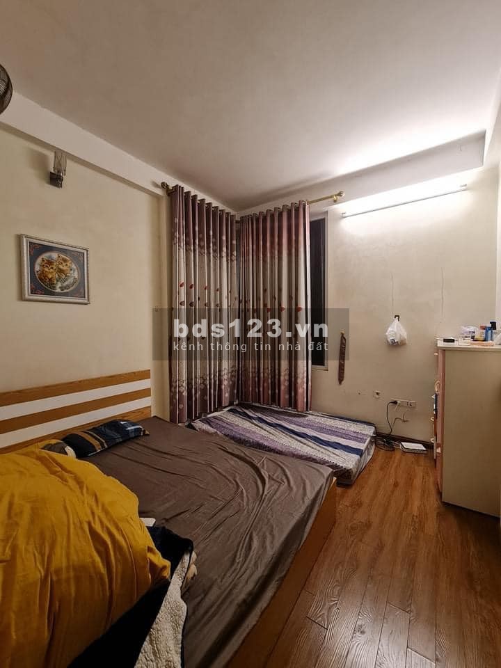 1 tỷ 4, Văn Hương, phân lô, 20m ô tô, 4 tầng, 18m2, sổ đỏ. LH 0975823216
