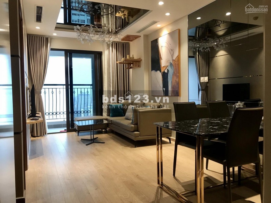 Gia đình tôi cần cho thuê gấp căn hộ cao cấp Dolphin Plaza tại phố Trần Bình, Mỹ Đình 2, HN