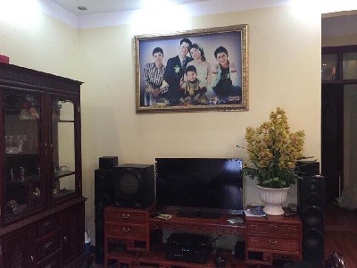 Cần bán gấp nhà ngõ 554 đường Nguyễn Văn Cừ 55m2 x 5T, 4.6m MT, giá 6.2 tỷ. Ô tô tránh, Kd.