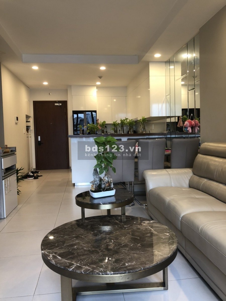 Cần cho thuê căn hộ Gold View Quận 4. 68m2 2PN 1WC giá 13 triệu