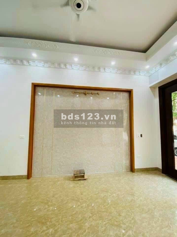 Bán nhà mặt phố Đào Duy Anh, Đông Nam Cường, 72m2, mt 4m, 4 tầng, giá tốt