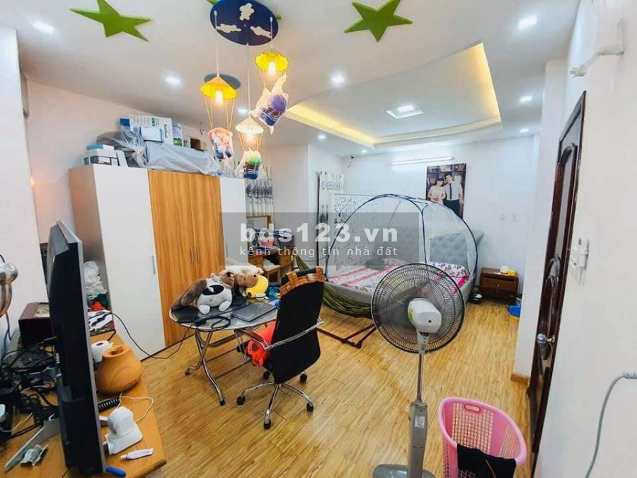 Chính chủ bán nhà 623/1 CMT8 quận 10