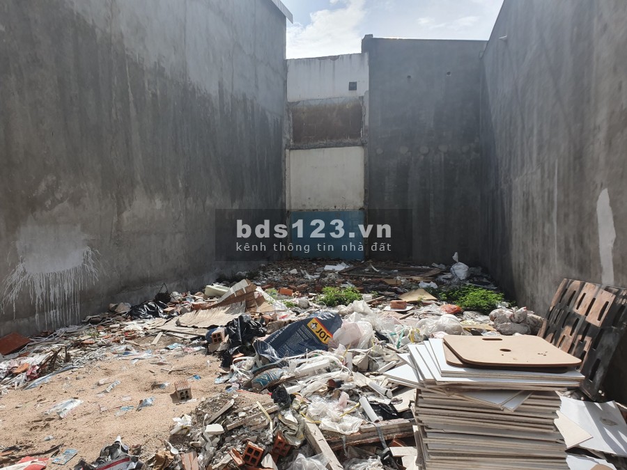 Cần bán gấp lô đất Nguyễn Văn Công, P3, Quận Gò Vấp, ngay Đại học Mở. SHR, giá chỉ 2.5tỷ/nền 80m2