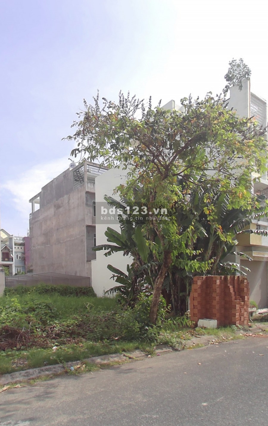 Bán đất SHR TC 100% MT Đoàn Thị Kia Tân Đông Hiệp, Dĩ An,1.1 tỷ/100m2 gần chùa Tân Hòa