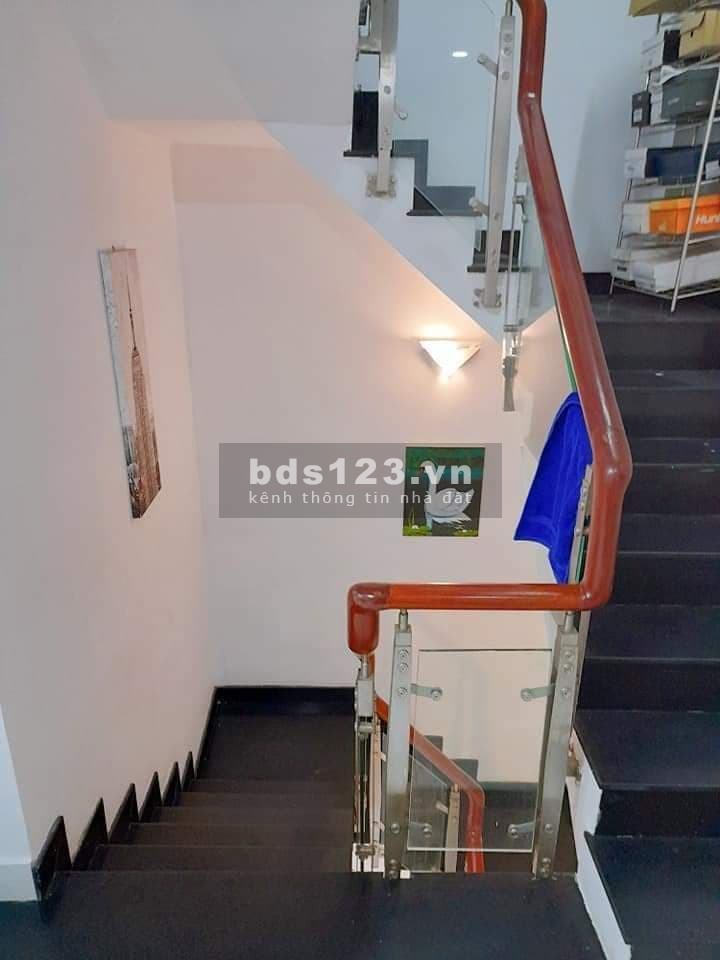 [GIÁ SỐC] Sở hữu ngay nhà 51m2 trung tâm Quận 3