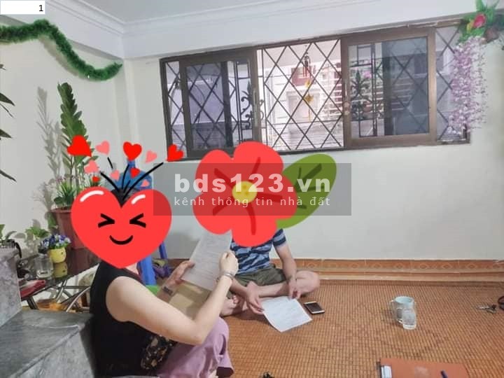 1.4 tỷ Tân Mai, kinh doanh, đường ô tô, 5 tầng, đóng thuế đất hàng năm.