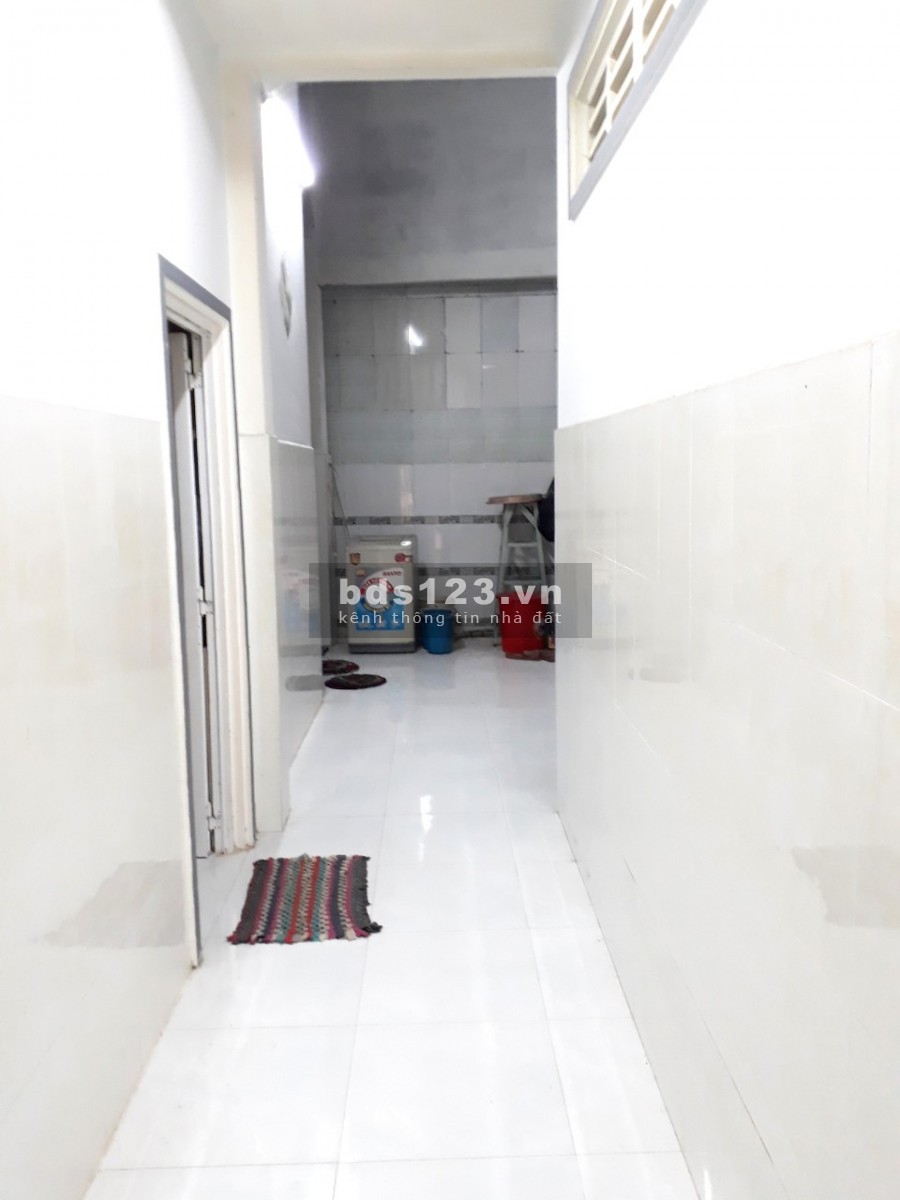 Cần bán nhà đường Trương Vĩnh Ký ngay trung tâm thương mại rạch sỏi.
