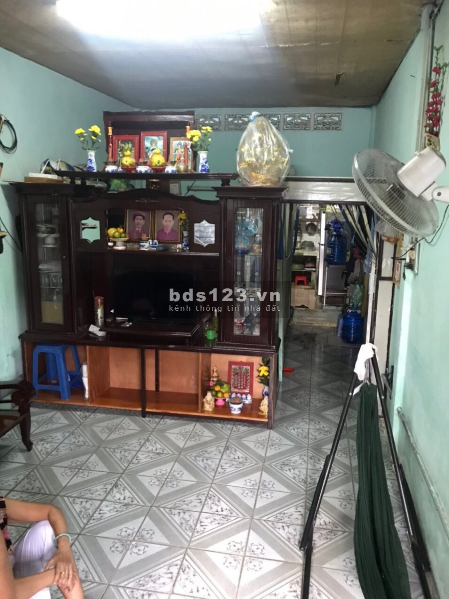Bán nhà cấp 4 đường Quốc lộ 1A, p.Linh Xuân, hẻm xe hơi | 33m2| 2.4 tỷ