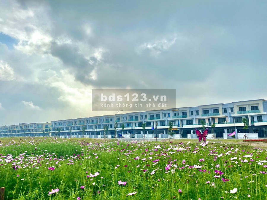 KĐT Dịch vụ Vsip nhà 3 tầng 75m2
