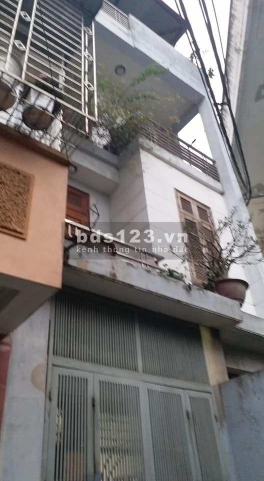 Bán nhà ngõ ô tô 4 tầng x 48m2 phố Vân Hồ 2, gần Công Viên, giá 8,4 tỷ. LH 0912442669