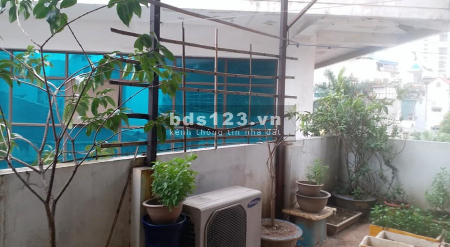 Bán nhà ngõ ô tô 4 tầng x 48m2 phố Vân Hồ 2, gần Công Viên, giá 8,4 tỷ. LH 0912442669