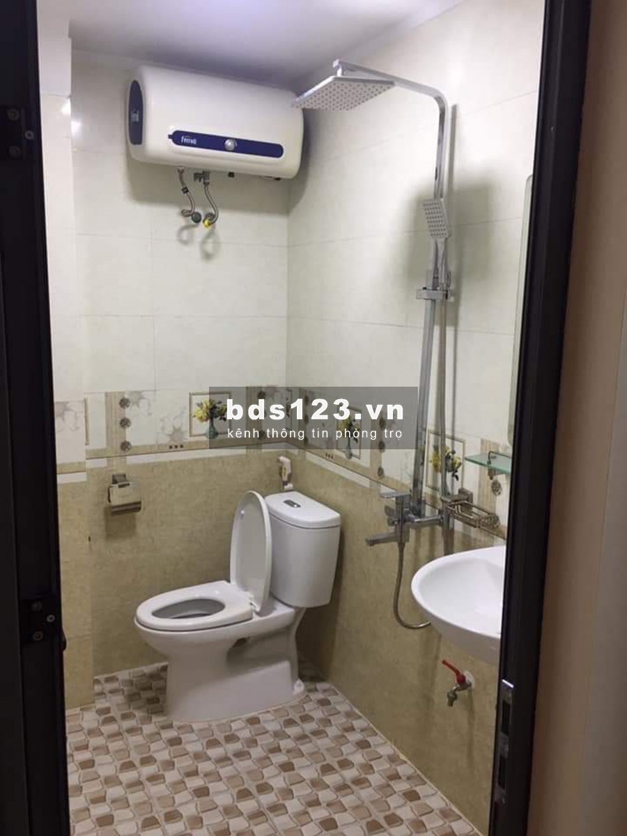 Chính chủ cho thuê phòng trọ ở Cầu Bươu, có nóng lạnh, máy giặt, điều hòa, đủ đồ, điện nước giá dân chia nhau. LH 0868267026