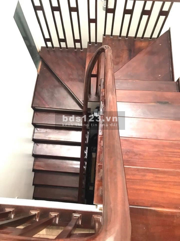 Hạ sốc 1 tỷ bán nhanh chia tài sản, nhà Nghiêm Xuân Yêm, 56m, 7.3 tỷ