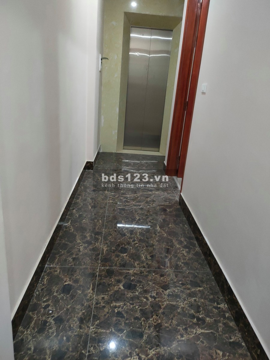 Bán nhà Lê Trọng Tấn,Thanh Xuân 54m 7T 9.3 tỷ,kinh doanh văn phòng,thang máy