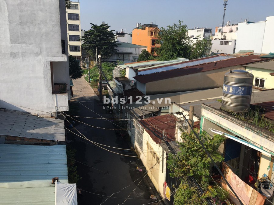 Nhà 40m2 CNĐ hẻm 5m trước nhà giá cực rẻ
