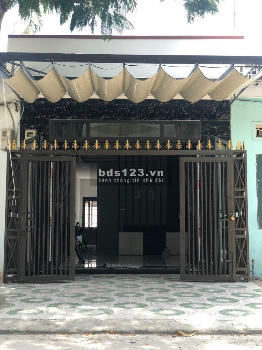 Nhà Cấp 4 68m2, SHR, Xuân Thới Sơn Hóc Môn 300tr