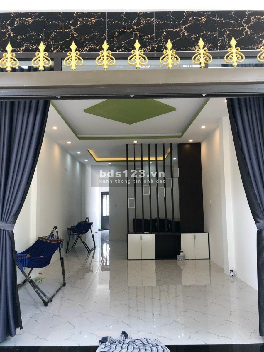 Nhà Cấp 4 68m2, SHR, Xuân Thới Sơn Hóc Môn 300tr