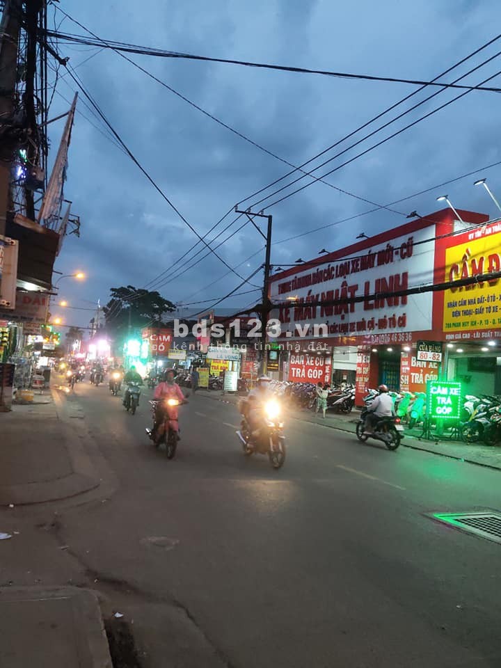 Mặt tiền nhà phố giá rẻ Phan Huy Ích Tân Bình 60m2 2 tầng chỉ 7.5 tỷ.