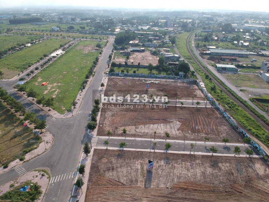 Siêu Phẩm đầu năm! KDC Quốc Tế Miền Đông đối diện bến xe Miền Đông Q9 MT Hoàng Hữu Nam, 22tr/m2