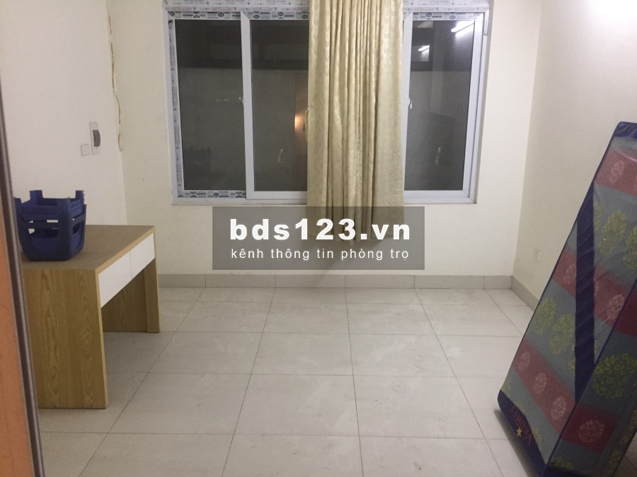 Cho thuê phòng 12m2 tại Ngõ chợ Khâm Thiên, Quận Đống Đa, Hà Nội.