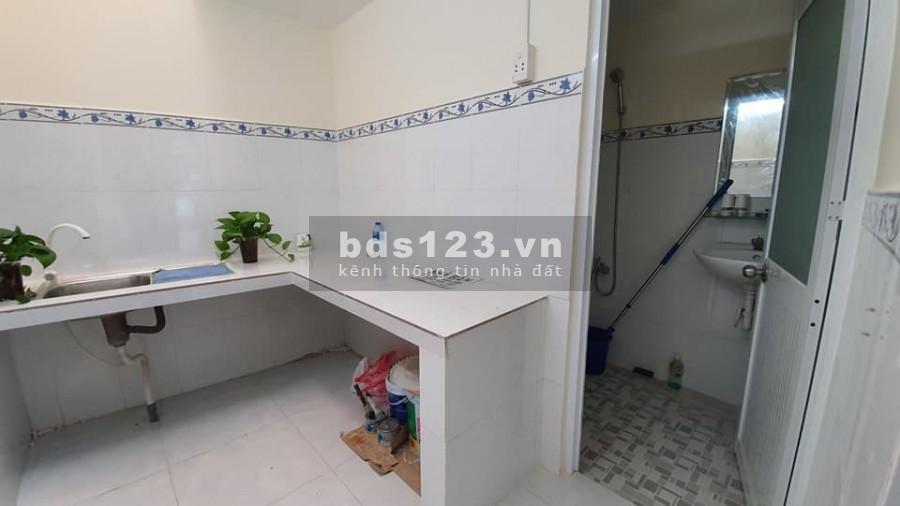 58M2 HẺM 4M 4.65 TỶ LẠC LONG QUÂN, XÂY MỚI 4 TẦNG