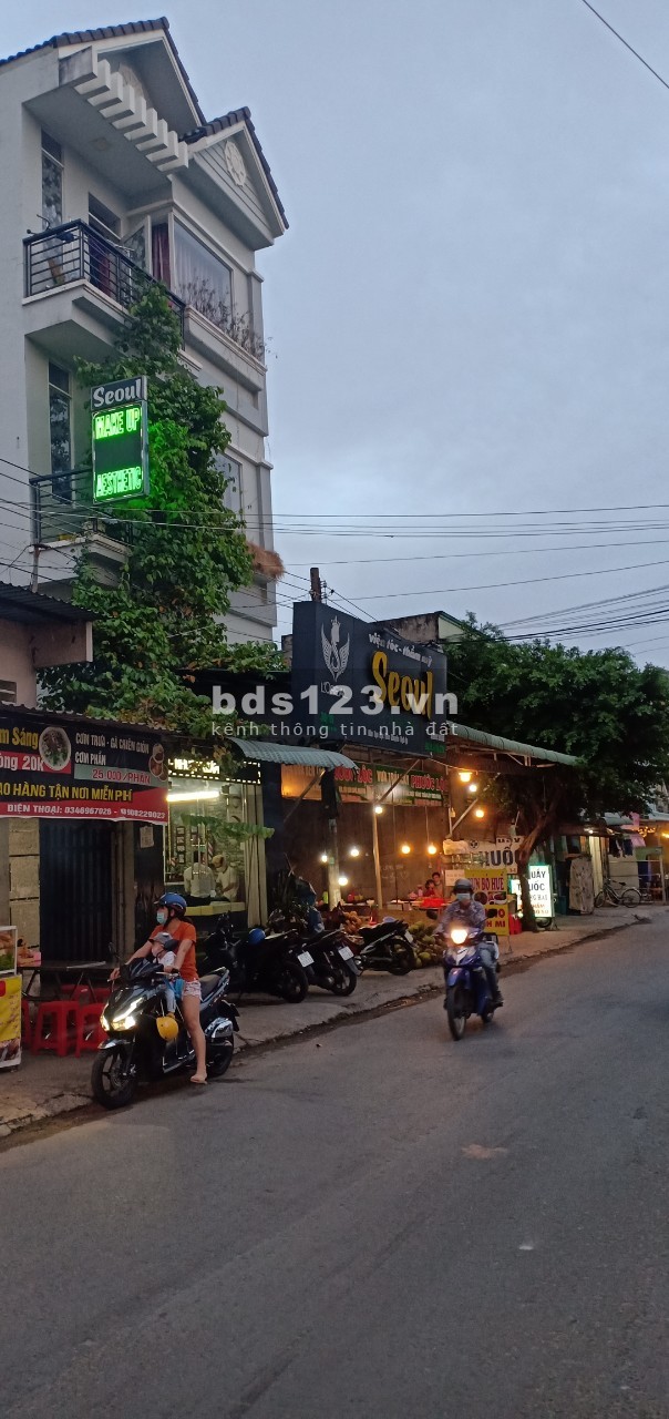 Nhà mặt tiền kinh doanh chợ Xóm Vắng, KCN Sóng Thần, Dĩ An-Bình Dương