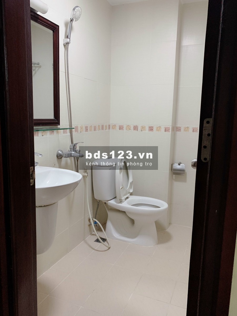 Cho thuê phòng đẹp mê ly chỉ việc xách vali vào ở tại mặt phố Nguyễn Chánh, gần Big C Thăng Long
