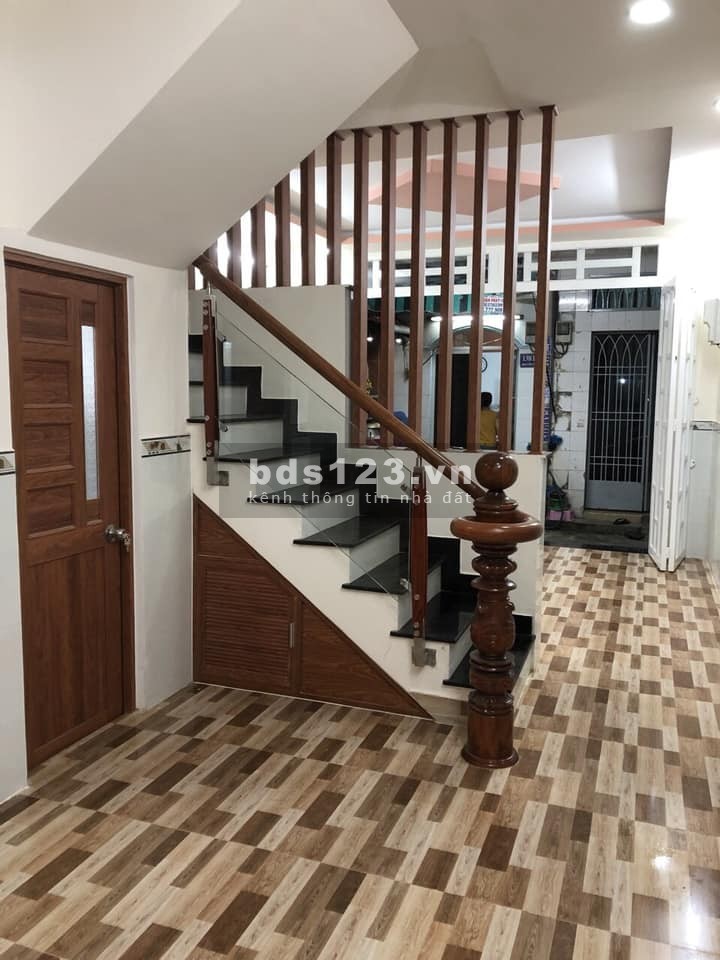 4.5 x 18 hiện trạng 7 phòng Ngủ Cho thuê, Gần ĐH Công Nghiệp 4, ĐH Văn Lang