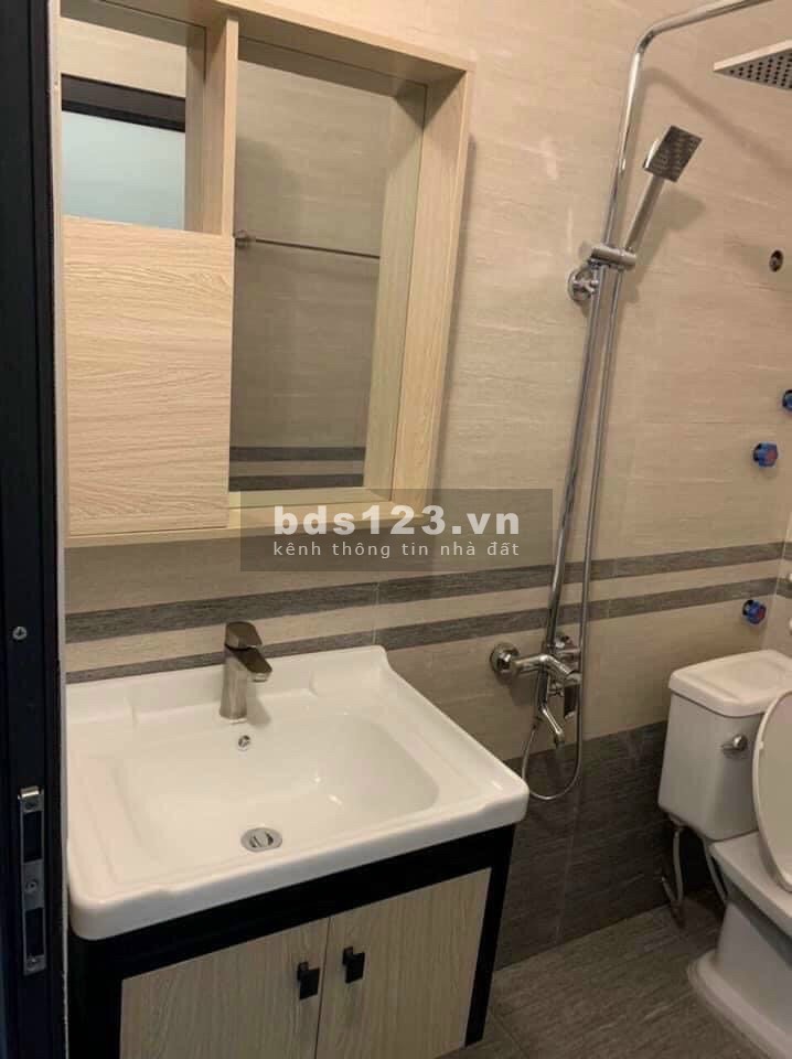 Bán nhà đường Nguyễn Lương Bằng, HD 55m2, mt 4m, ngõ ô tô, 2 tỷ 250 triệu