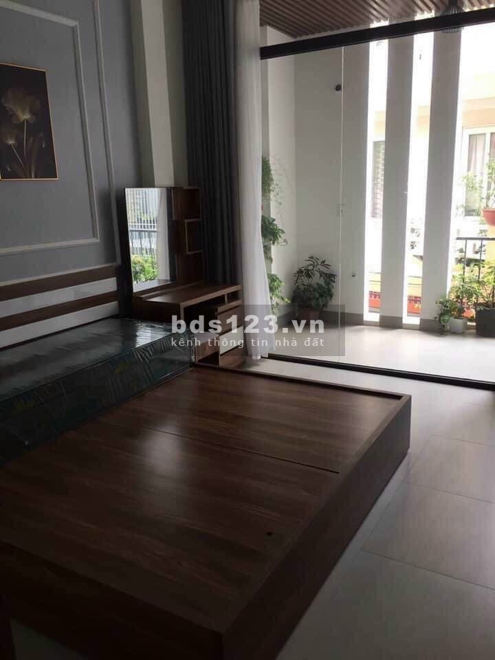 Bán nhà đường Nguyễn Lương Bằng, HD 55m2, mt 4m, ngõ ô tô, 2 tỷ 250 triệu