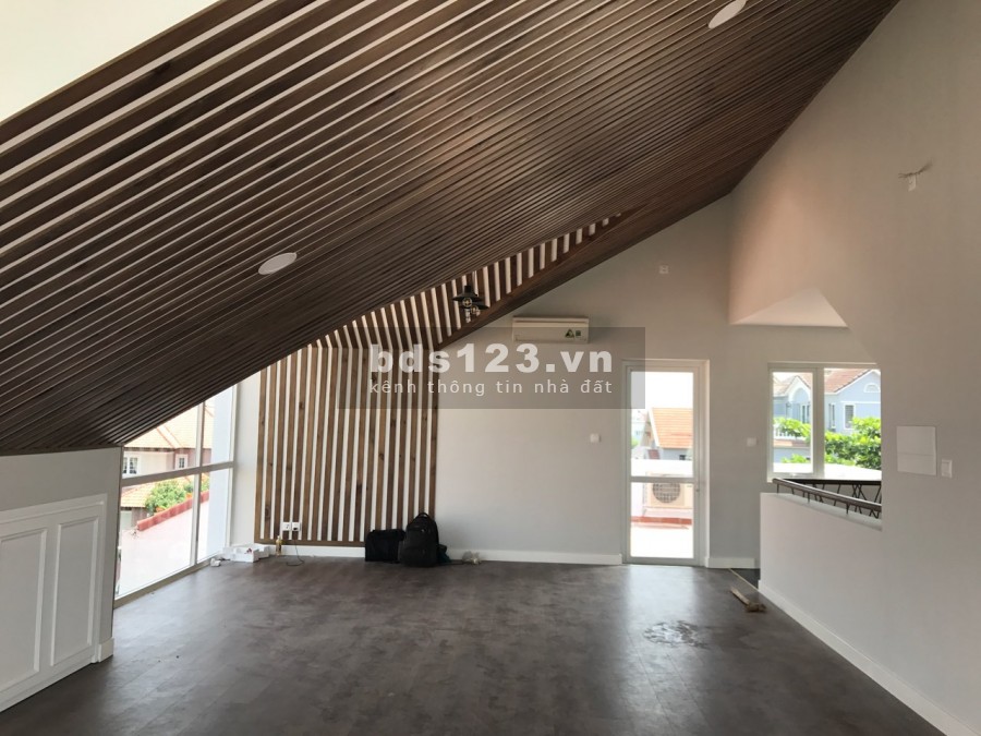 Cho thuê villa 20x22m Trệt 2 Lầu Thảo Điền Quận 2. MS: A90