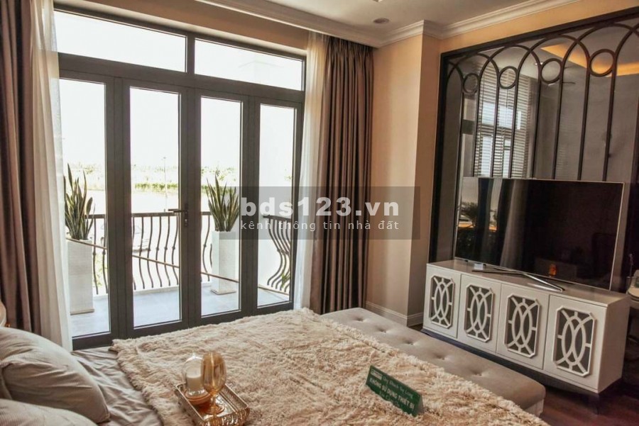 Biệt thự 1 trệt 2 lầu 200m2 MTTL822 Tân Mỹ Đức Hòa , Long An cách Cầu Vượt Củ Chi 5km