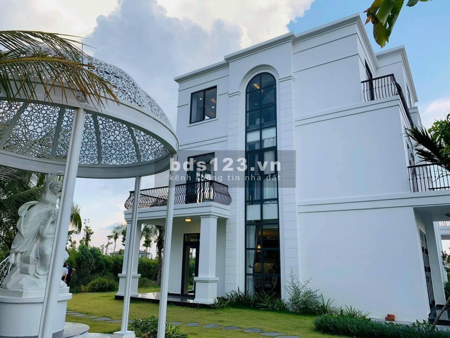 Biệt thự 1 trệt 2 lầu 200m2 MTTL822 Tân Mỹ Đức Hòa , Long An cách Cầu Vượt Củ Chi 5km
