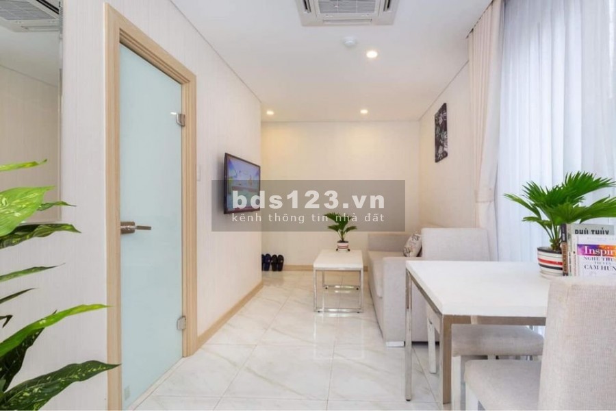 Cho thuê căn hộ 1 phòng ngủ riêng ở Hoàng Hoa Thám Tân Bình