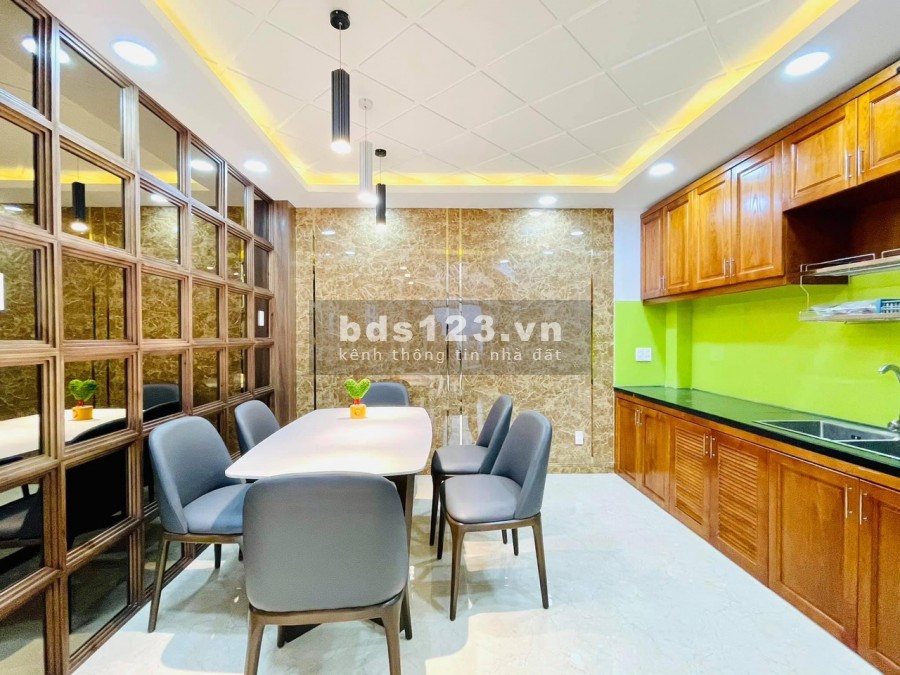 Nhà bán 2 lầu An Nhơn Gò Vấp 38m2 giá chỉ 2.8 tỷ. HXH, 3PN, DT(3.6x11).