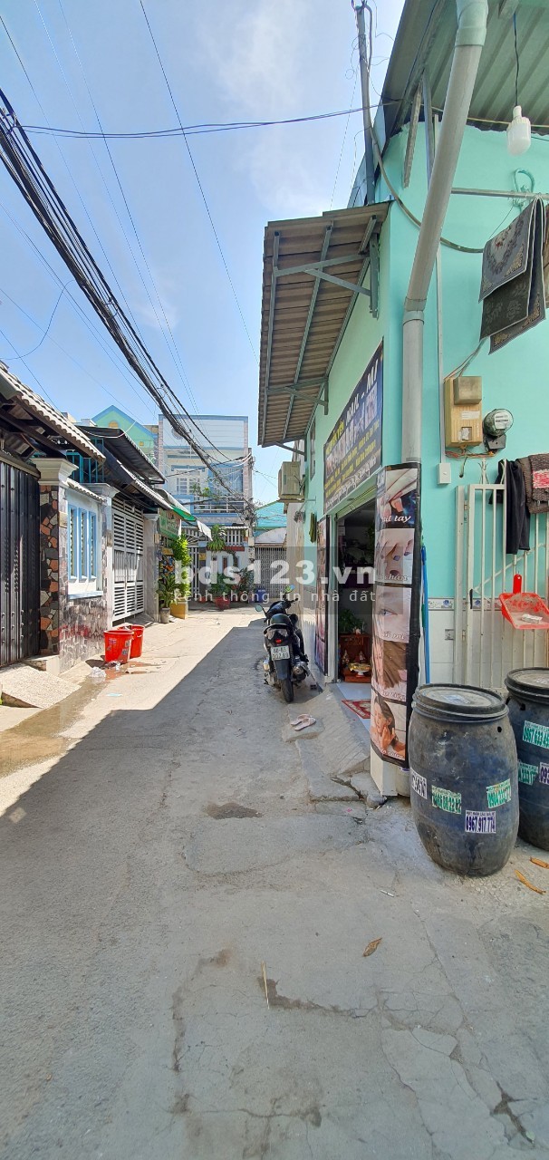 Cần Bán dãy 6 phòng Trọ 110m2 thu nhập 14tr/ tháng đường Bình Chiểu- Thủ Đức