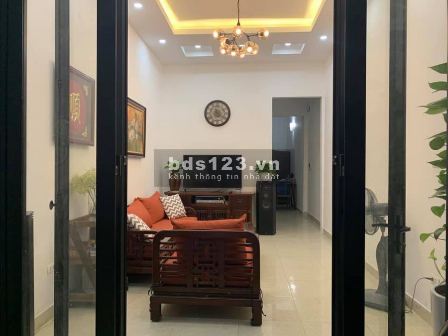 SIÊU PHẨM NHÀ ĐẸP 426 ĐƯỜNG LÁNG 47M2 CHỈ 4,7 TỶ