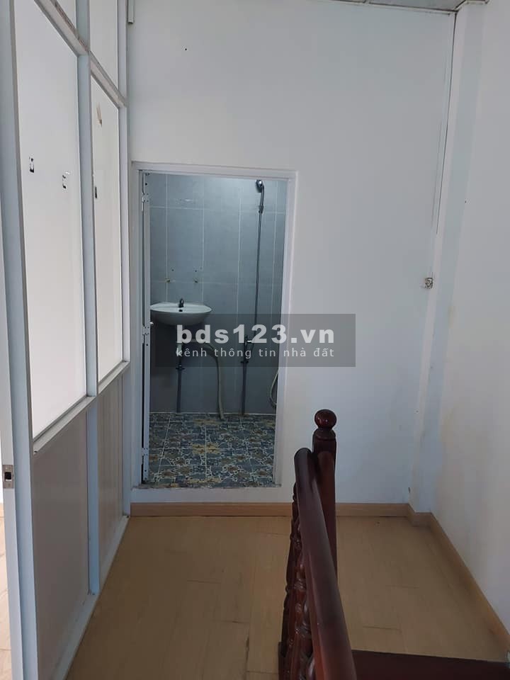 Nhà hẻm Bình Long 50m2, 4 PN chỉ 3 tỷ