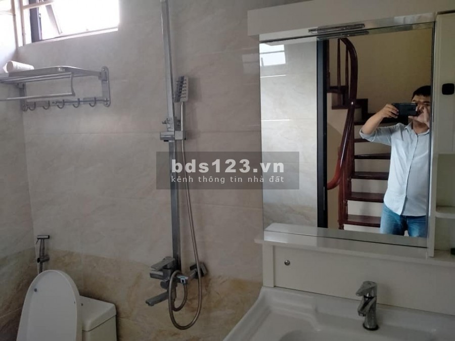 Mặt Phố Thanh Xuân, Ô tô Vào nhà, kinh doanh, đông dân xầm uất, 40Mx4T. Giá 5.5 tỷ
