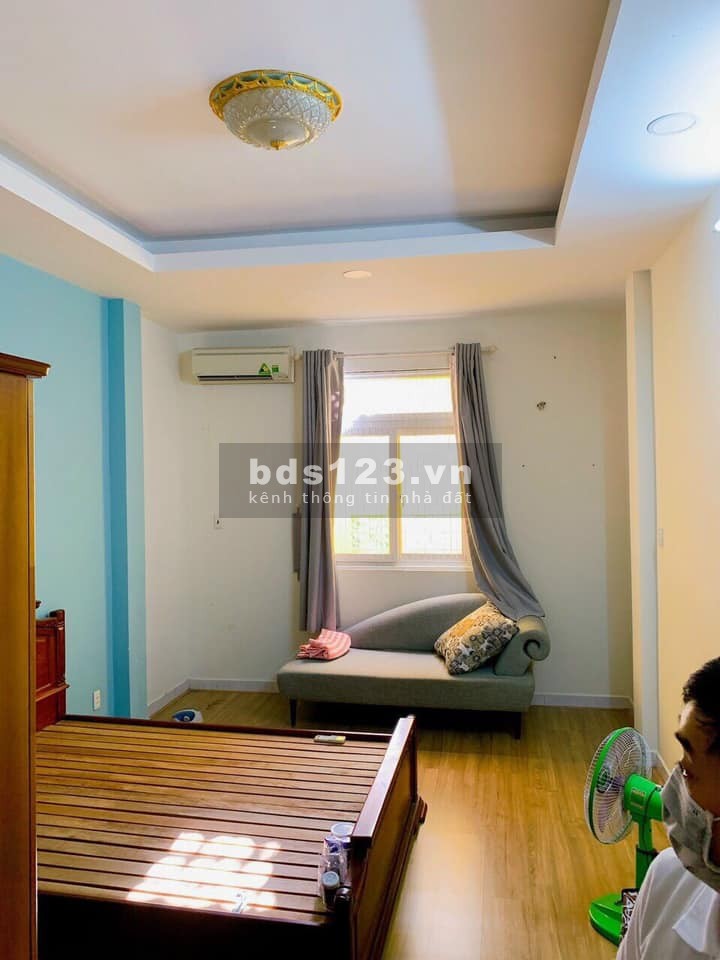 HXH. Nhà Đẹp. 80M2. 4 Tầng BTCT. Chỉ 9.5 Tỷ. Nhà Đẹp