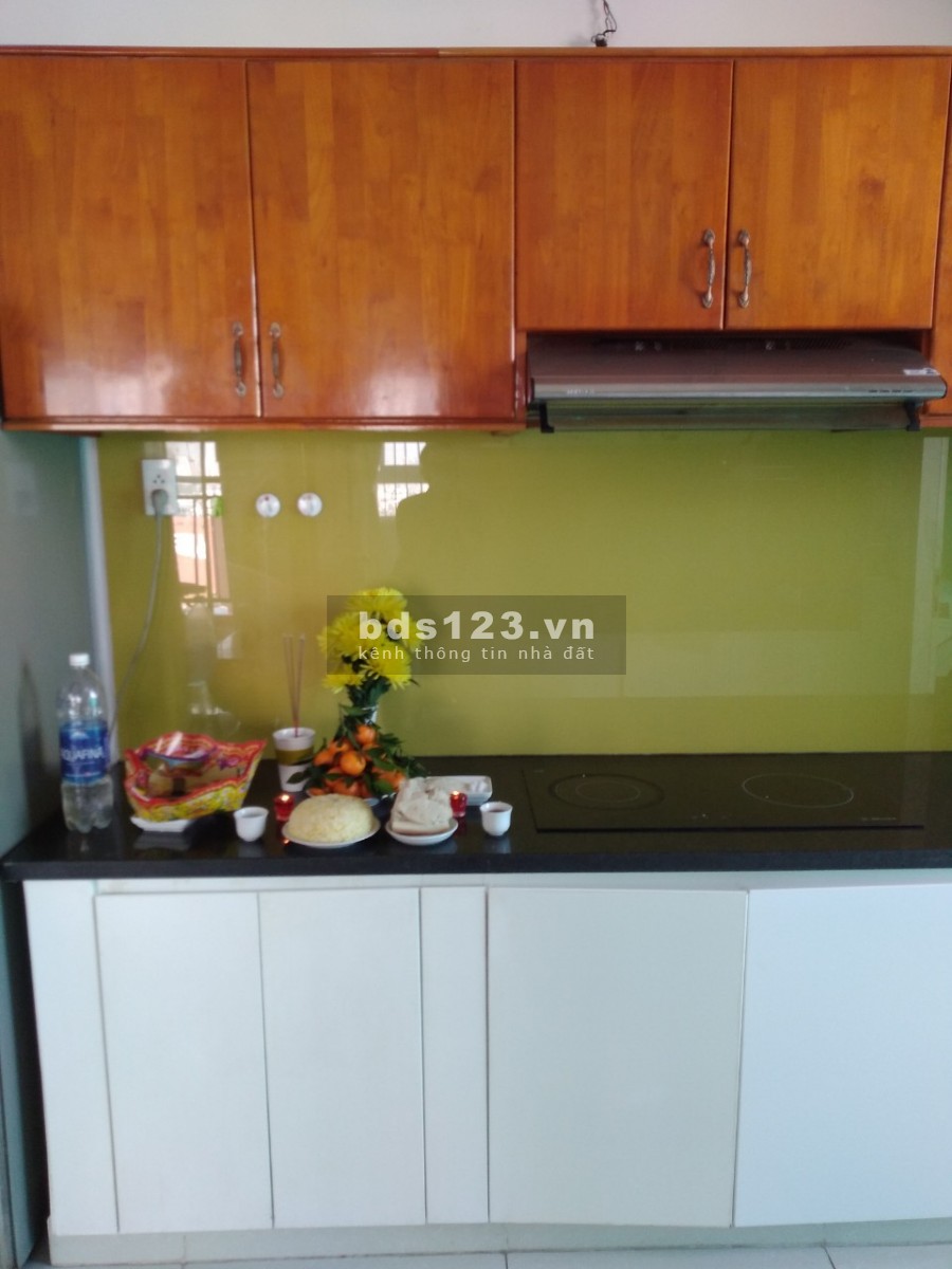 Cho thuê căn hộ 8x Plus căn góc thoáng mát