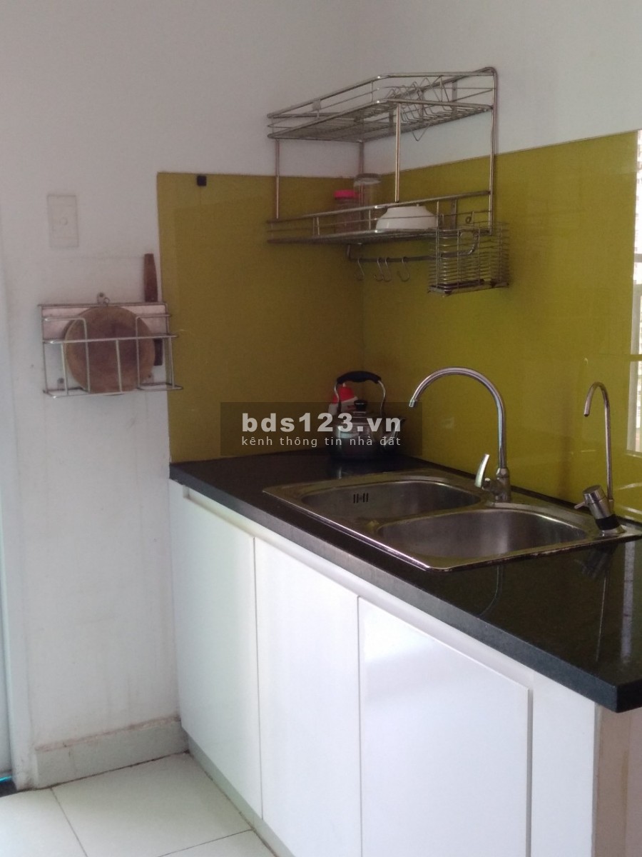 Cho thuê căn hộ 8x Plus căn góc thoáng mát