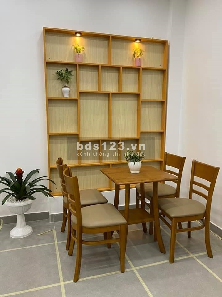 HẠ GIÁ TỪ 4 ty còn 3 ty 3 nhà 2 tầng dt 55m2 4.5x12 Nguyễn Khoái Phường 2 Quận 4