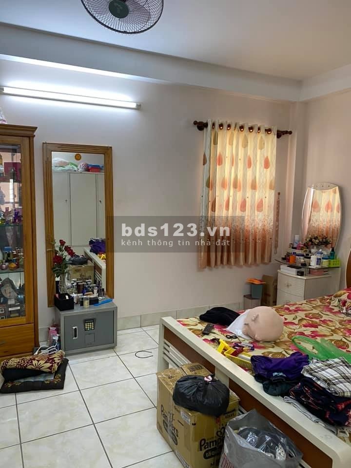 Bán nhà Quận 10, Thành Thái, 41m2, giá chỉ 4 tỷ 95, 3T, Hẻm xe hơi 5m !!!