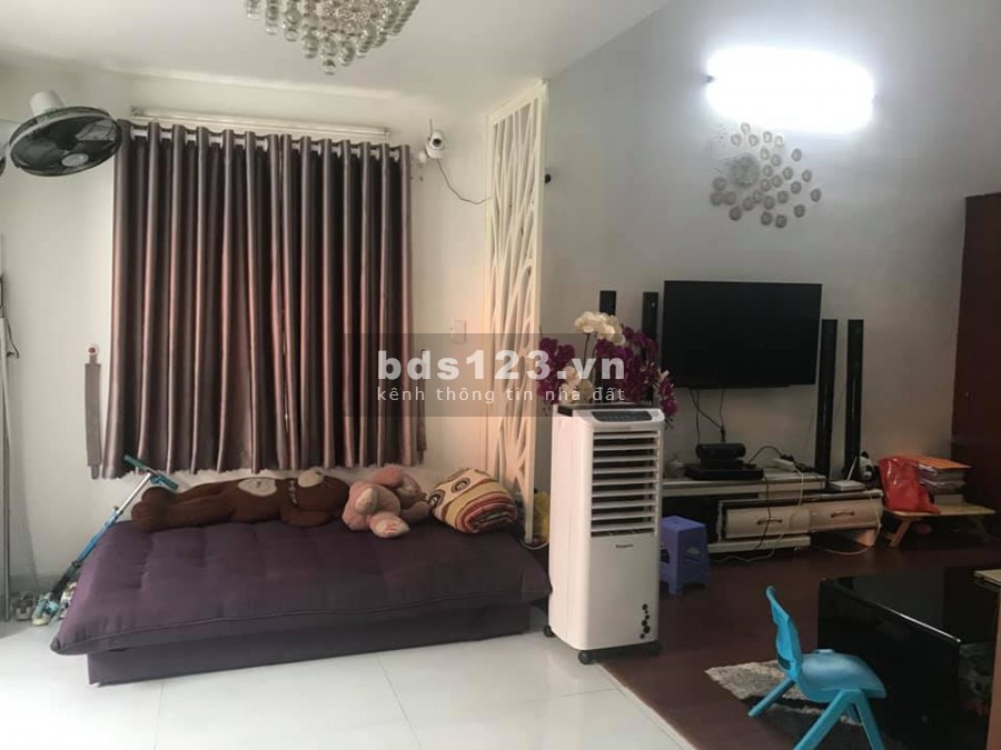 Bán gấp nhà Thống Nhất hẻm xe hơi diện tích khủng, mặt tiền 7m giá 4 tỉ 0768406455