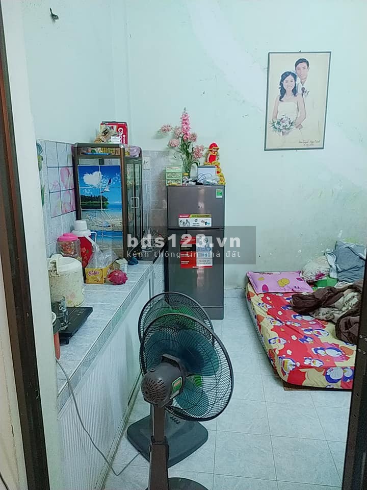 Nhà giá rẻ Âu cơ, Tân Bình - 63m2 SH công nhận đủ, 2 tầng, 70tr/m2